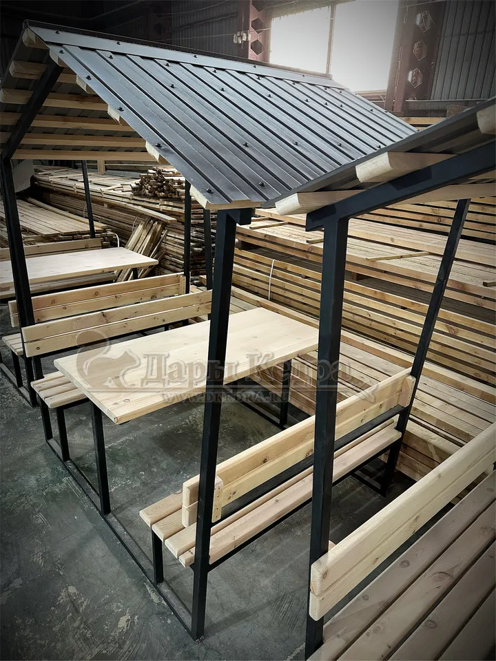 Беседка из металла